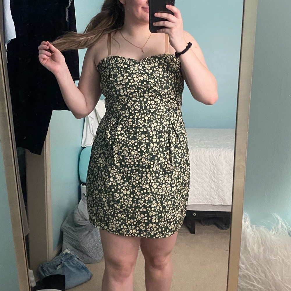 green floral strapless dress
